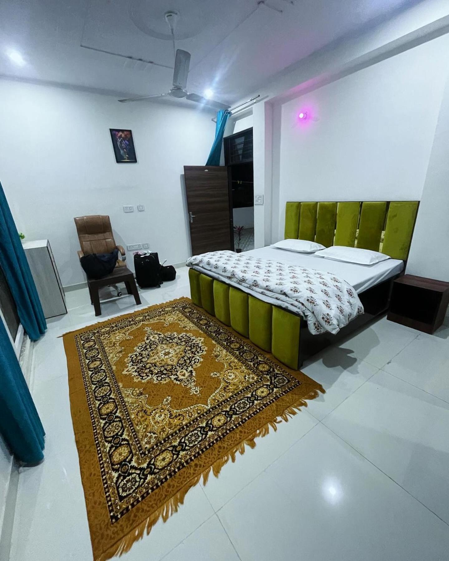 Neelkanth * Jaipur